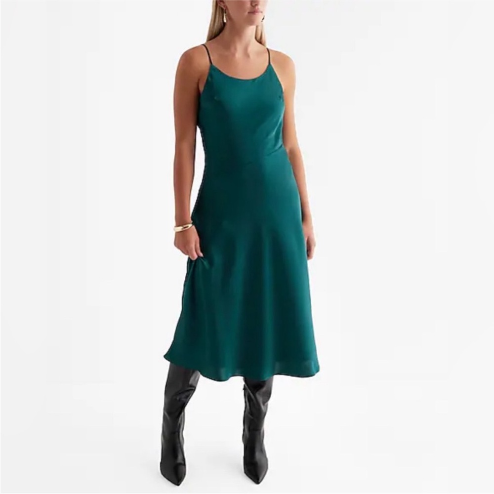 Express Emerald Green Midi Dress